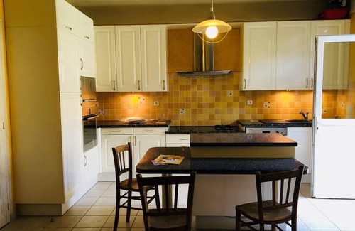 Vitry-sur-Seine House | Sanitized Wonderful Paris 5