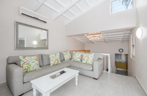 Umtentweni Villa | Sanlameer villa rental