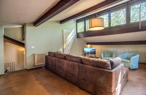 Rione VII Regola Apartment | Sant'eligio attic with exclusive terrace campo di fiori