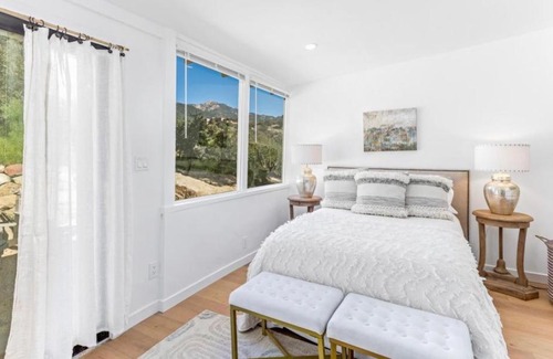 Mission Canyon Villa | Santa Barbara Botanical Cabin