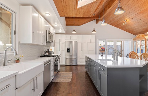 West Mesa House | Santa Barbara Getaway! RELAX AND ENJOY ALL THAT SANTA BARBARA HAS TO OFFER