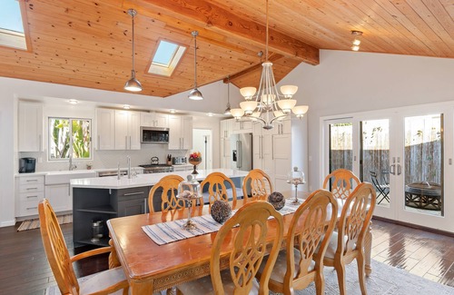 West Mesa House | Santa Barbara Getaway! RELAX AND ENJOY ALL THAT SANTA BARBARA HAS TO OFFER