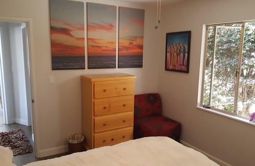 Oak Park Apartment | Santa Barbara Weekend Getaway 1 bedroom for 2 individuals