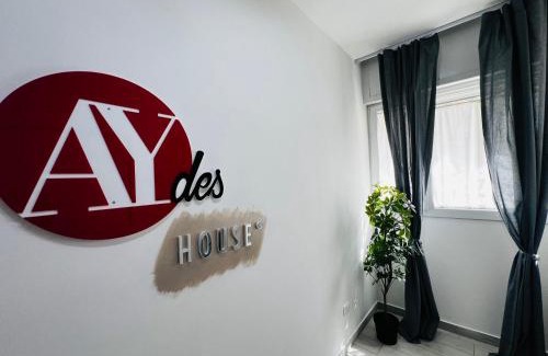 Province of Bologna Apartment | Santa Viola House - By AyDesHouse