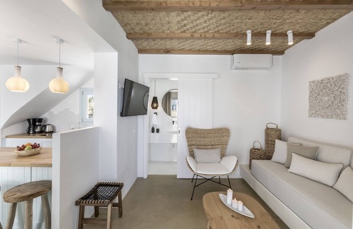 Messaria Apartment | Santo Bloom Luxury Villas