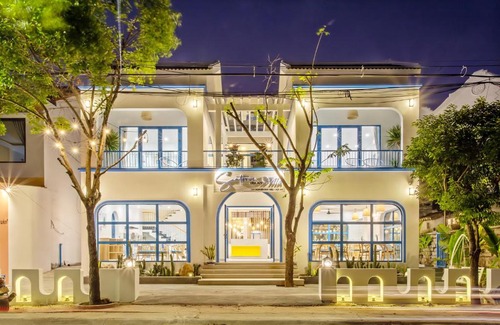 Cam Chau Villa | Santorin HoiAn Villa