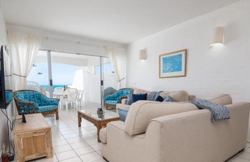 Shaka's Rock Apartment | Santorini Perissa 66