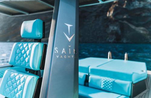 Oia Boat Rental | Santorini Private Tour - Sunny Zeus