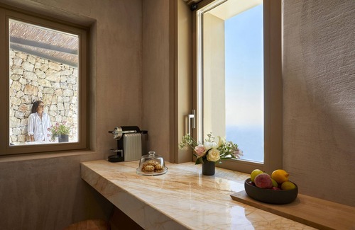 Pyrgos Villa | Santorini Sky - The Retreat