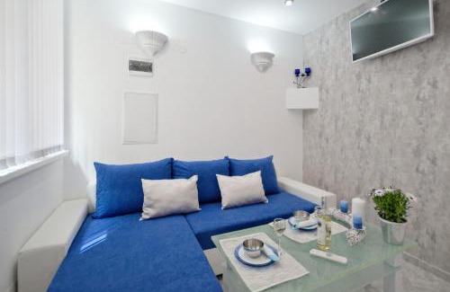 Mousio Apartment | Santorini Style in Athens, Greece
