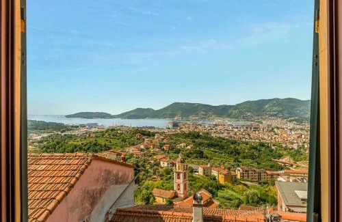 La Spezia Apartment | SanVenerio Sea view
