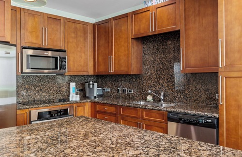 South Padre Island Condo | Sapphire Condominiums 406 - 3 bedroom, 2 bath, with a private balcony overlooking the Gulf!