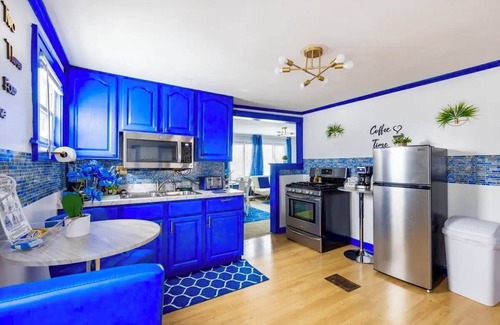 Old Brooklyn House | 🔷Sapphire Haven Duplex🔷 Central Stunning Stylish Cozy Charming & Safe 4BR
