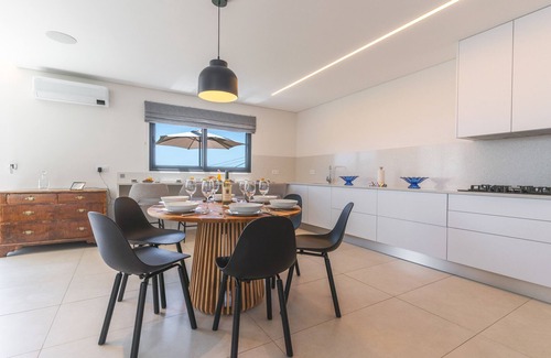 Estreito da Calheta Villa | Sapphire Sands by Atlantic Holiday