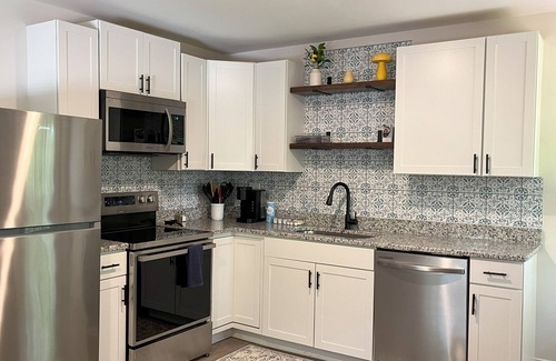 Winston - Salem House | Sapphire Shire - The Most Charming Home Near Wake Forest University!