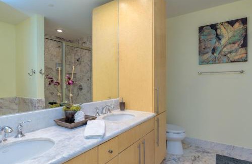 South Padre Island Apartment | Sapphire