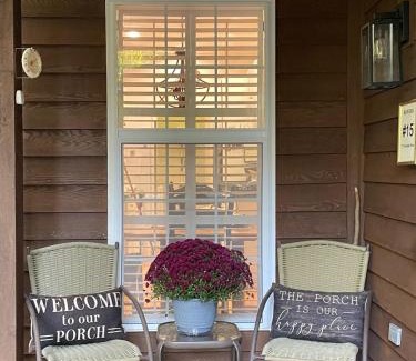 Sapphire Villa | Sapphire Valley Cabin - Many Resort Amenities