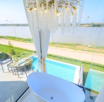 Nong Khai Villa | Sararin Luxury Villas