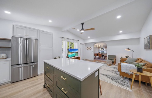 Alta Vista House | Sarasota Memories For a Lifetime, 3 Bedroom, 3 Bathroom With Large Heated Pool