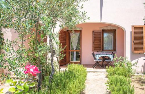 Budoni House | Sardegnaest vista mare piscina spa