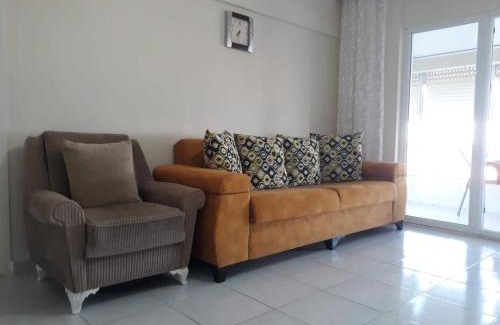 Sarimsakli Apartment | SARIMSAKLI PLAJINA 0 METRE DENİZ MANZARALI LÜX DAİRE