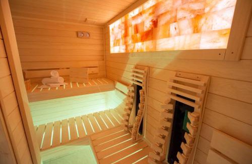 Veleslavin Apartment | Sauna studio near centre/airport