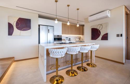 Salt Rock Apartment | Savili 1 - Zululami