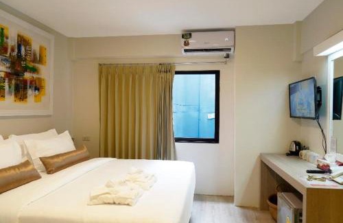 Chana Songkhram Hotel | Sawasdee House