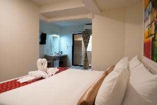 Chana Songkhram Hotel | Sawasdee House