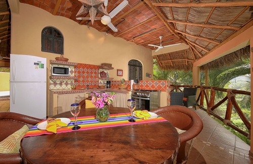 North End House | Sayulita style living at its best. 1 bdrm casita, great pool, beach 4 blocks