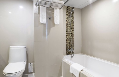 Phlabphla Hotel | SC Park Hotel