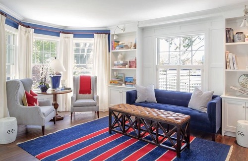 Kennebunkport Hotel | Scenic Downtown Retreat w/Complimentary Breakfast | Near Kennebunk Beach