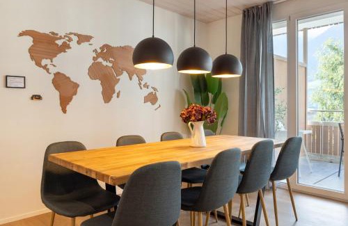 Lungern Apartment | Scenic Holiday Apartment with Balcony Views