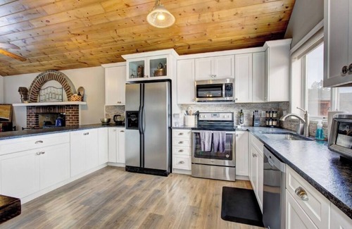 Boise House | Scenic Nest in the Wilderness