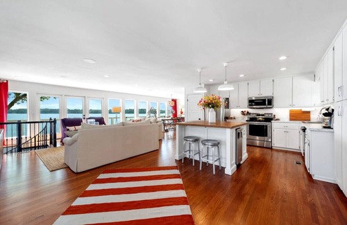 Leesburg House | Scenic Solitude · Scenic Solitude on Weiss Lake