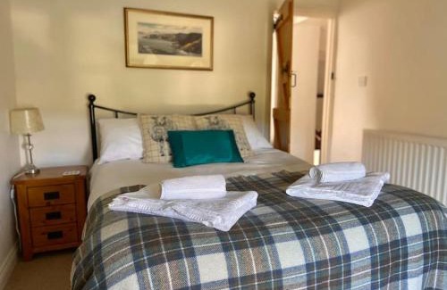 Cwmdu House | Scenic Welsh Cottage in the Brecon Beacons