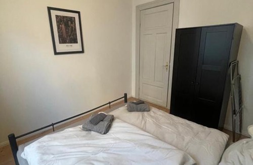 Goethestraße Apartment | Schönes Altbau Apartment