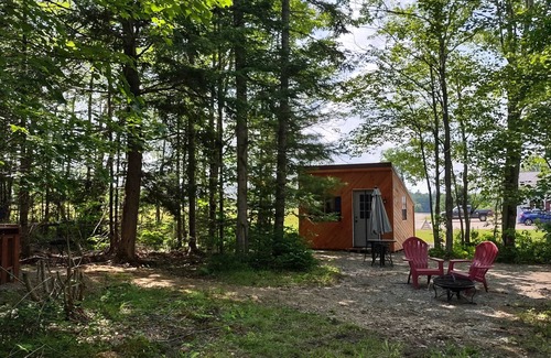 Lincoln Cabin | Schlafman's Hollow Solar Cabin 1