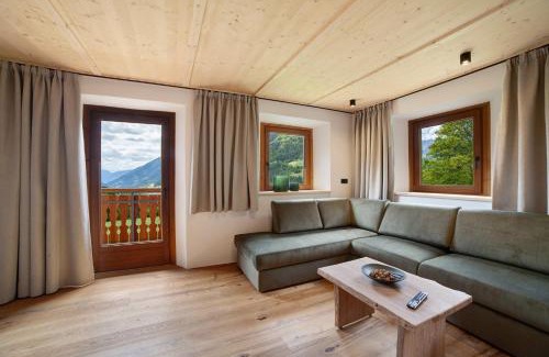 San Leonardo in Passiria Apartment | Schlossbauer große Ferienwohnung