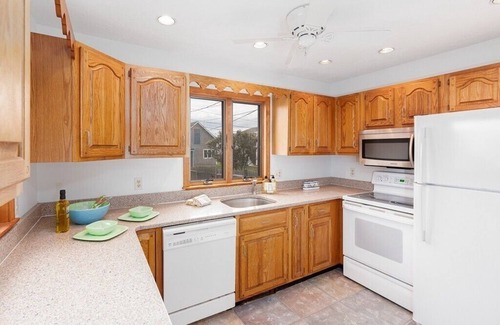 Scituate House | Scituate-Weddings, Family Gatherings, Pet Friendly