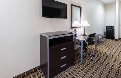 Balch Springs Hotel | Scottish Inns & Suites