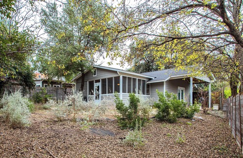 Greater South River City House | Screened-in Porch Walkable to Soco