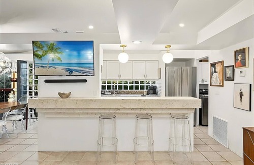 Naples Park House | Screened Pool Paradise – Just Minutes from Beach