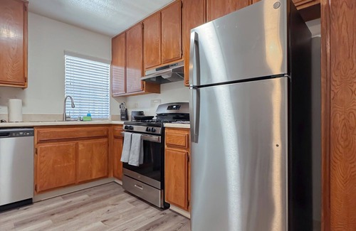 San Diego Apartment | Scripps Landing at Mira Mesa: Stylish 1-Bedroom Home in a Prime Location