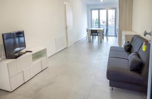 Ponte Rio Apartment | SE029 - Mondolfo, nuovo trilocale con balcone ed a/c