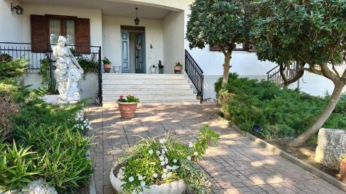 Montemarciano Apartment | SE056 - Montemarciano, deliziosa mansarda con vista mare