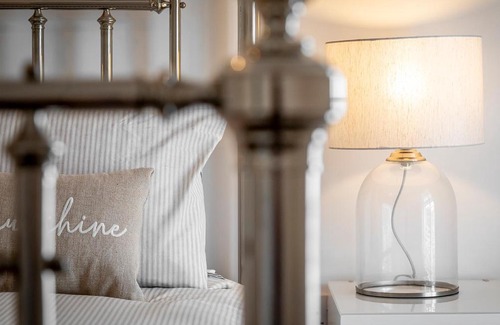 Walton on the Naze Apartment | Sea Breeze Apartment