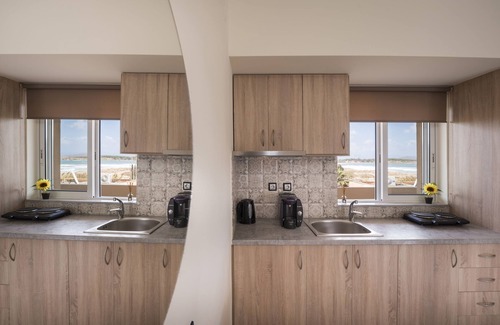 Nea Chora House | Sea & City Apartments