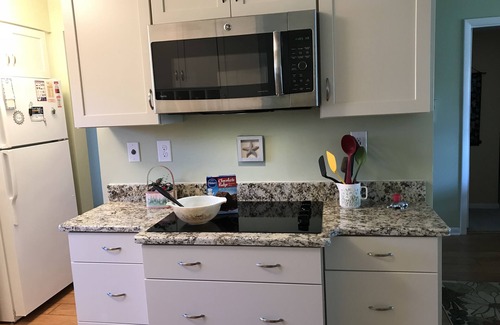 Bethany Beach Condo | Sea Colony, Walk to Beach & Tennis-Beautiful, Sparkling Clean Getaway!