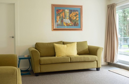 Westshore House | Sea-esta at the Shore - Westshore Downstairs Unit